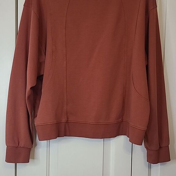 Athleta Crewneck Sweatshirt Burnt Red Size XL - Picture 9 of 10
